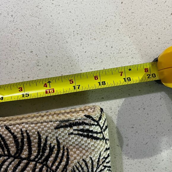 Tommy Bahama Palm Beach Floral Embroidered Linen Tote Bag White (Broken Zipper) - Picture 10 of 11